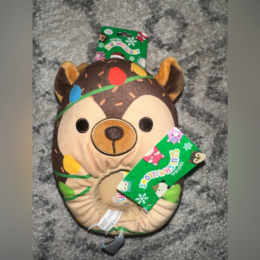 Kids Squishmallows slippers. Size 11/12. NWT